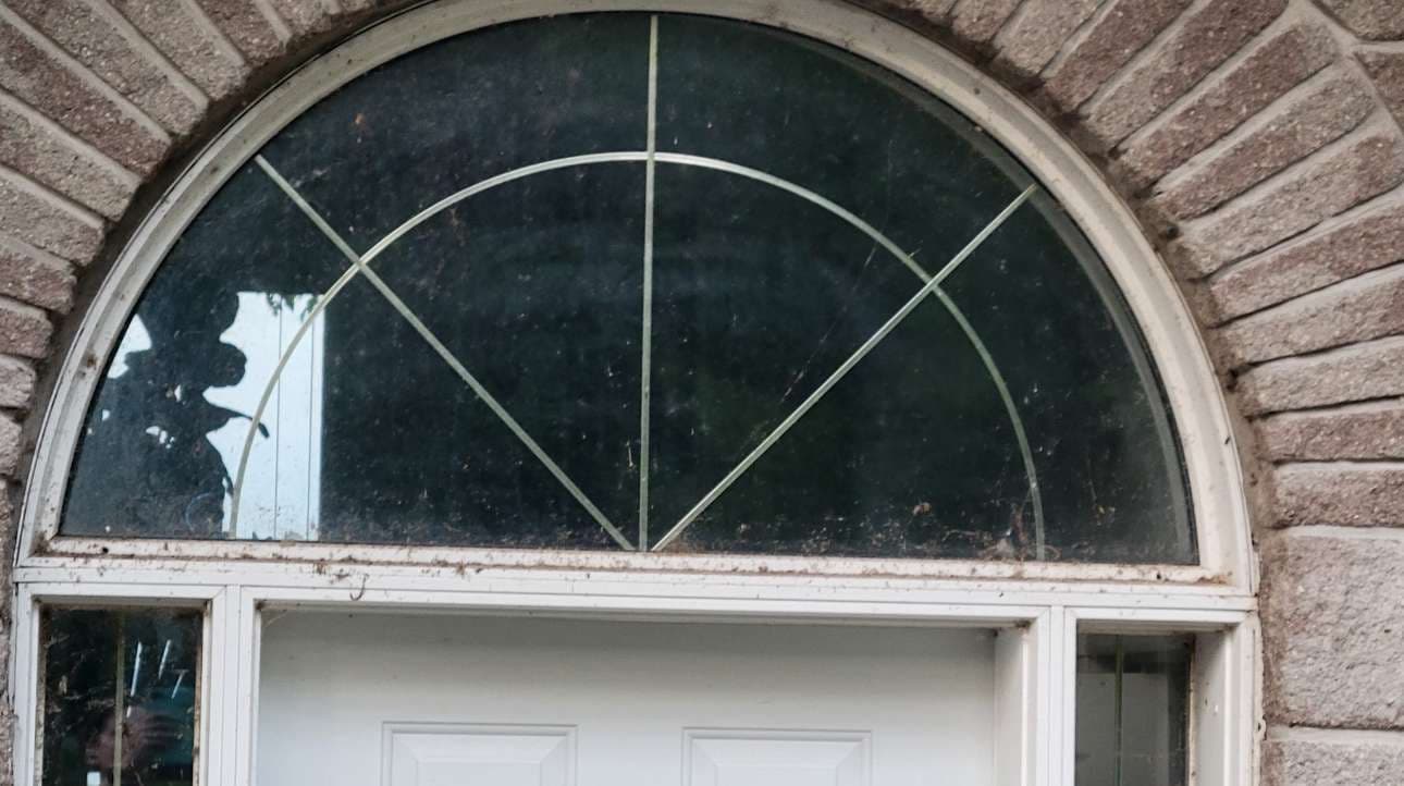 Windows before cleaning